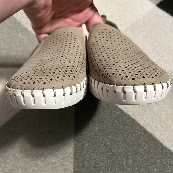 Skechers ⭐️EUC⭐️ Sepulveda BLVD-a La Mode Slip-on Sneakers Women's Size 10 - Picture 6 of 11